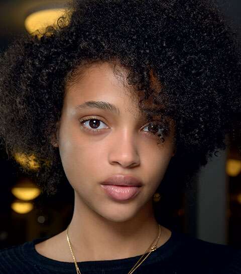 Portrait du voyant : Liz Isabelle