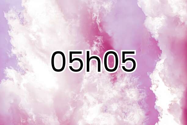 L’heure miroir 05h05 _  message, symbolique et signification