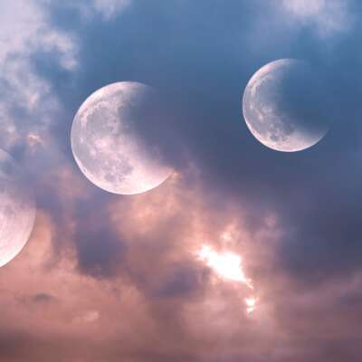Nouvelle lune en balance